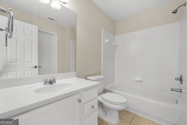 1490 Boomer Circle, Suwanee, GA 30024