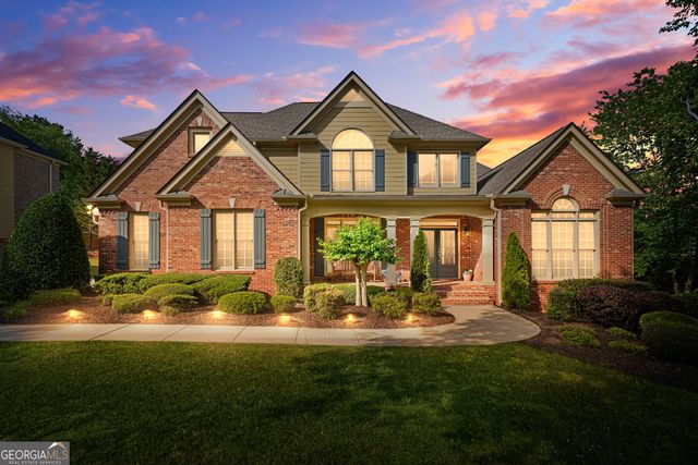 1490 Boomer Circle, Suwanee, GA 30024