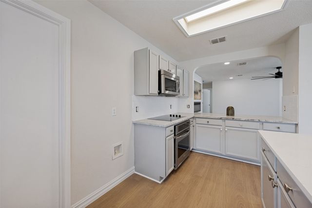 700 Capricorn Street, Cedar Hill, TX 75104