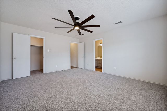 700 Capricorn Street, Cedar Hill, TX 75104