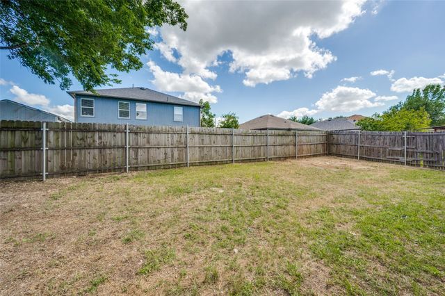 700 Capricorn Street, Cedar Hill, TX 75104
