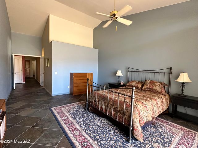 65091 E Diamond Ridge Court, Tucson, AZ 85739