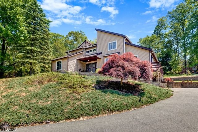 4 Skytop Dr, Denville Twp., NJ 07834