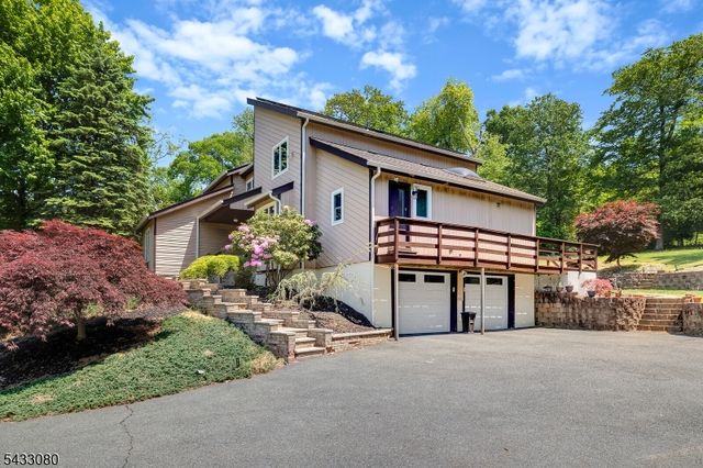 4 Skytop Dr, Denville Twp., NJ 07834