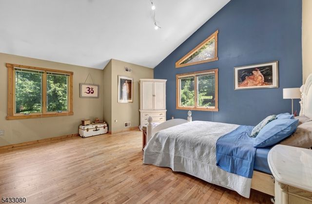 4 Skytop Dr, Denville Twp., NJ 07834