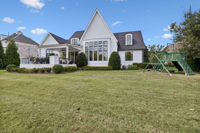 5077 Native Pony Trl, College Grove, TN 37046