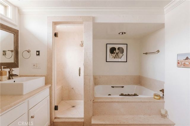 1138 Coldwater Canyon Drive, Beverly Hills, CA 90210