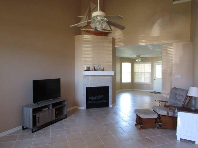 70 Lakeside, Trinity, TX 75862