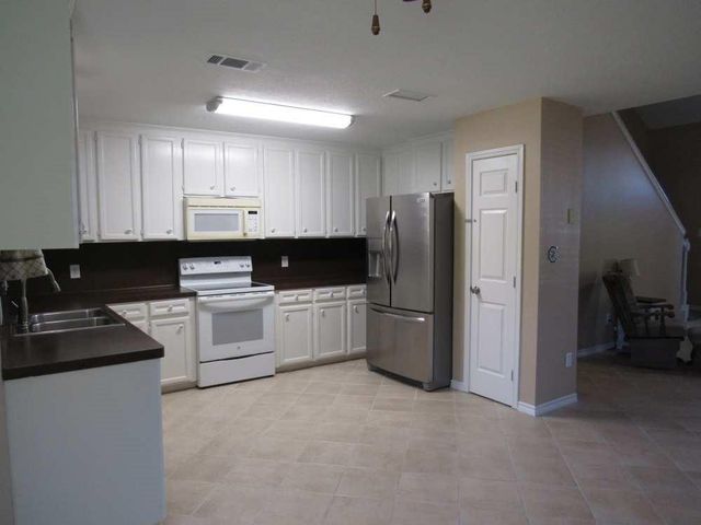 70 Lakeside, Trinity, TX 75862