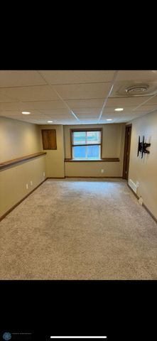 802 11th Avenue N, Fargo, ND 58102