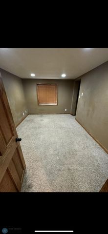 802 11th Avenue N, Fargo, ND 58102