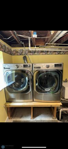 802 11th Avenue N, Fargo, ND 58102