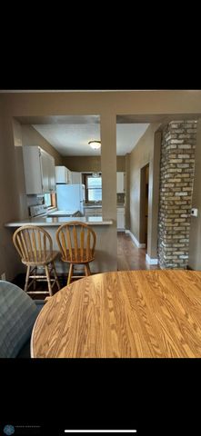802 11th Avenue N, Fargo, ND 58102