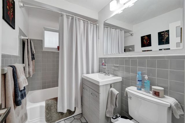 1743 NE 27th Street, Wilton Manors, FL 33334