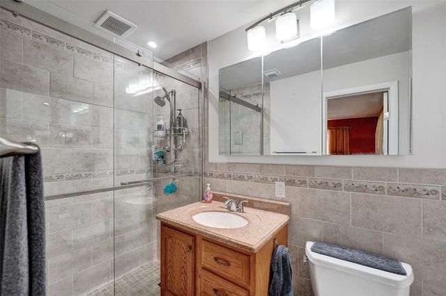 1743 NE 27th Street, Wilton Manors, FL 33334