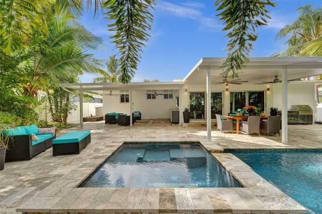 1743 NE 27th Street, Wilton Manors, FL 33334