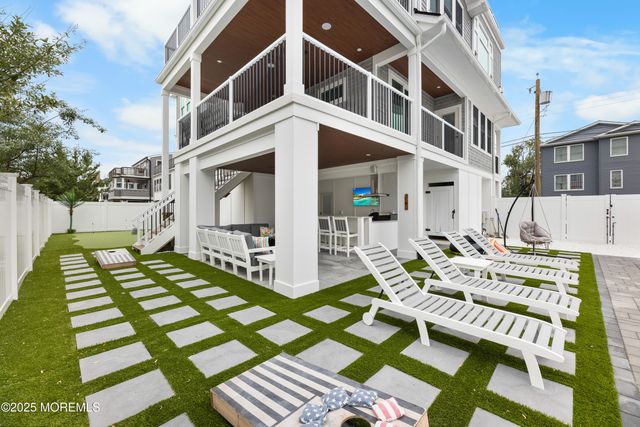 18 Mea Lane, Long Beach Twp, NJ 08008