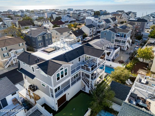 18 Mea Lane, Long Beach Twp, NJ 08008