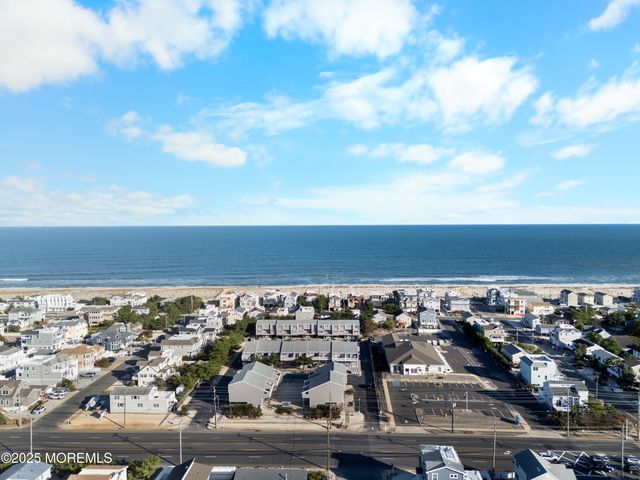 18 Mea Lane, Long Beach Twp, NJ 08008