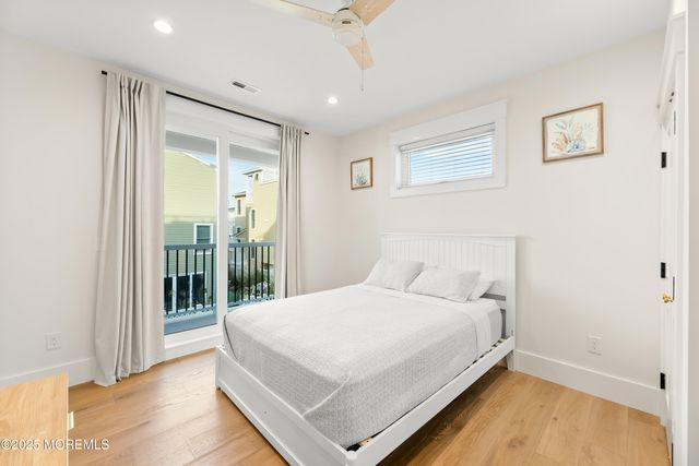 18 Mea Lane, Long Beach Twp, NJ 08008