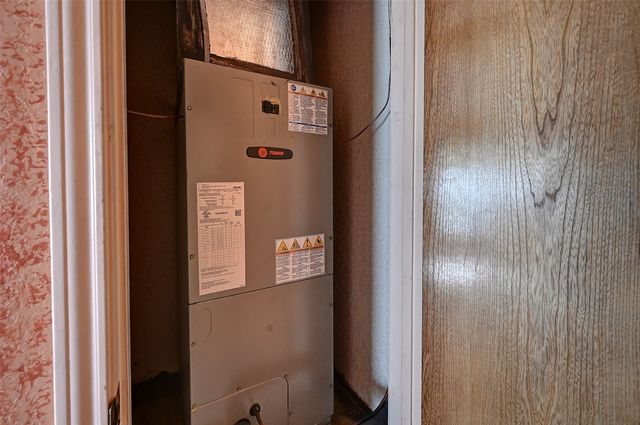 6640 Fair Oaks Drive, Watauga, TX 76148