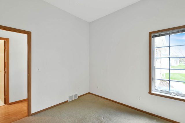 3356 38th Street S, Moorhead, MN 56560