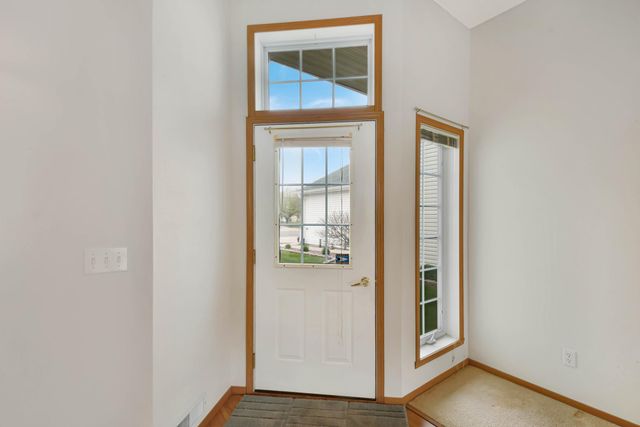 3356 38th Street S, Moorhead, MN 56560
