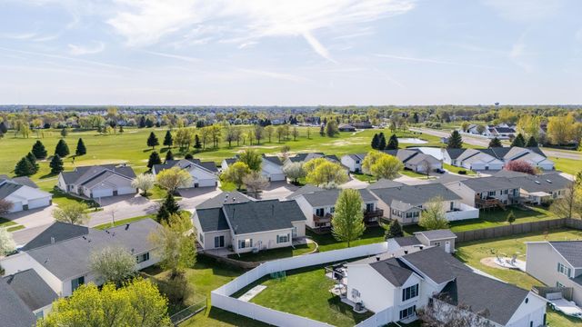 3356 38th Street S, Moorhead, MN 56560