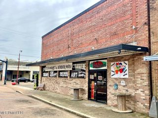 114 E Georgetown Street, Crystal Springs, MS 39059