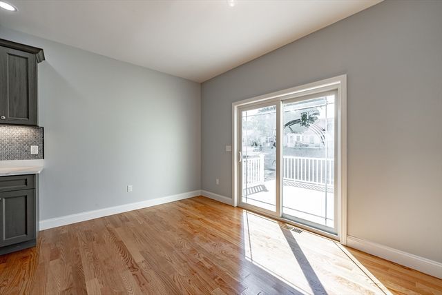 81 Crystal Brook Drive, Springfield, MA 01118