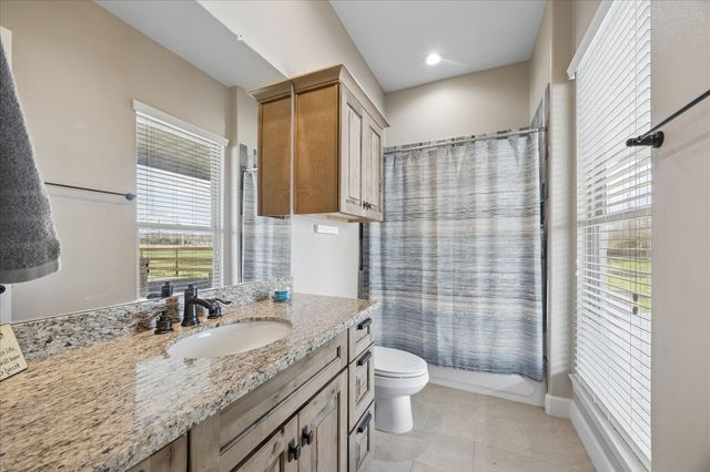 2224 Maler Road, Sealy, TX 77474