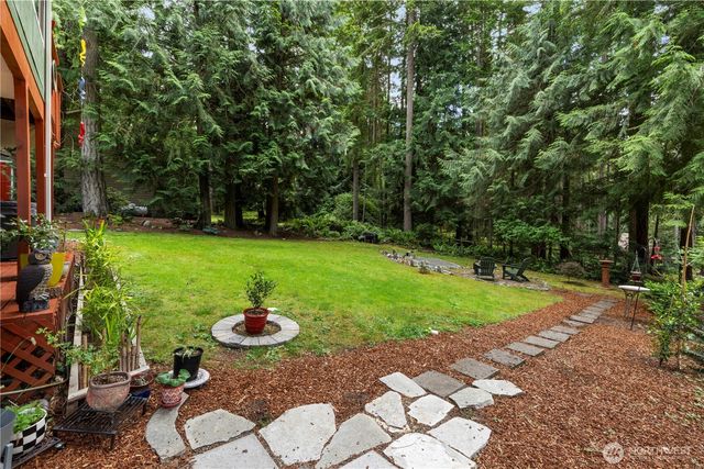 72 Sayward Lane, Port Ludlow, WA 98365