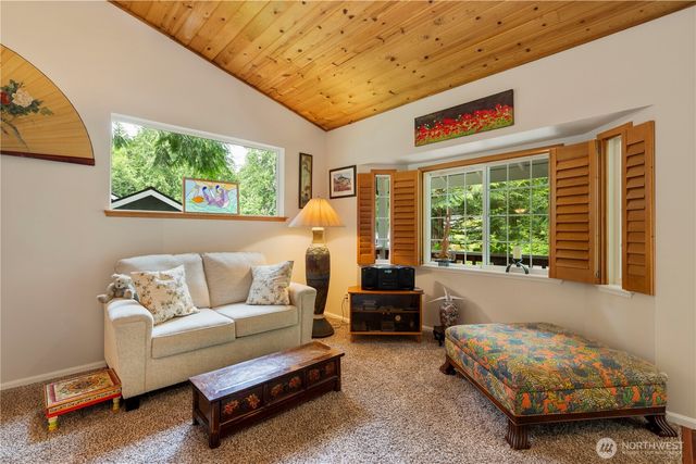 72 Sayward Lane, Port Ludlow, WA 98365