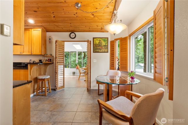 72 Sayward Lane, Port Ludlow, WA 98365