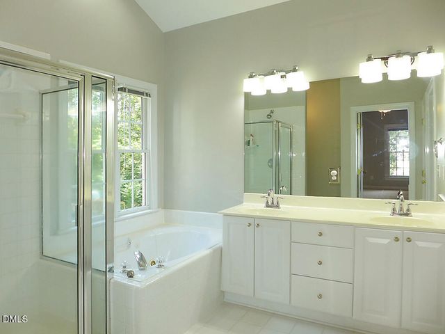 3002 Staffield Lane, Chapel Hill, NC 27516