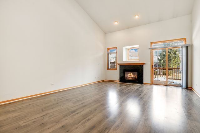 9334 Chestnut Trail, Tinley Park, IL 60487