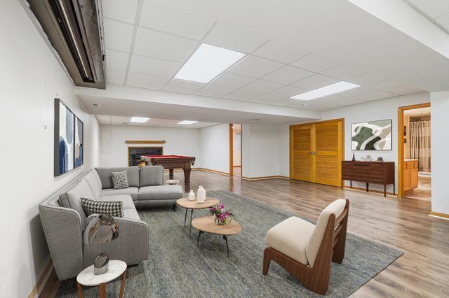 9334 Chestnut Trail, Tinley Park, IL 60487