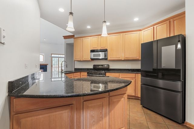 9334 Chestnut Trail, Tinley Park, IL 60487