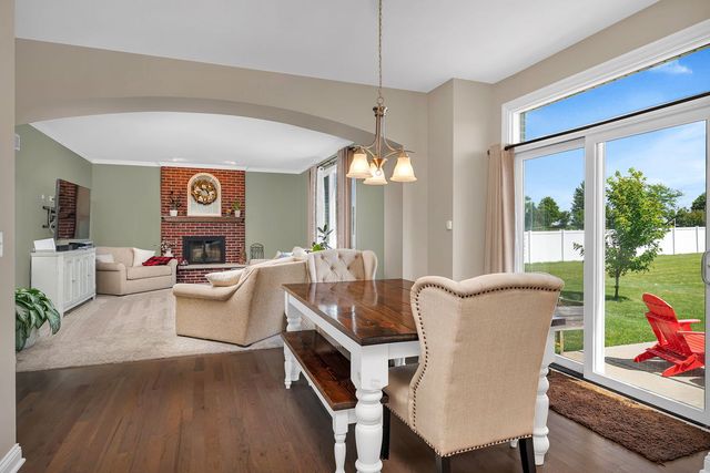 2951 Brett Drive, New Lenox, IL 60451