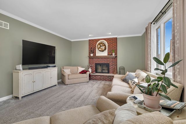 2951 Brett Drive, New Lenox, IL 60451