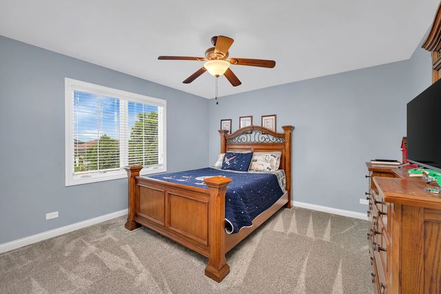 2951 Brett Drive, New Lenox, IL 60451