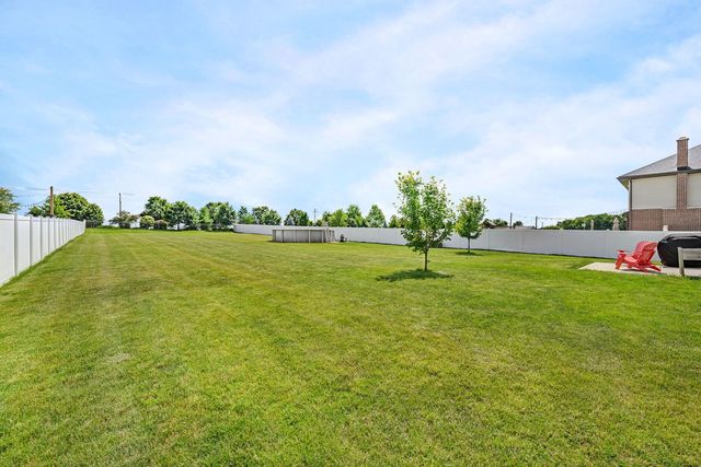 2951 Brett Drive, New Lenox, IL 60451