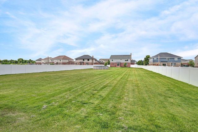 2951 Brett Drive, New Lenox, IL 60451