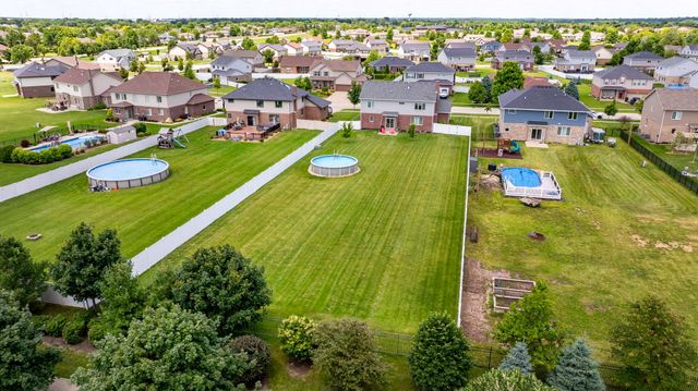 2951 Brett Drive, New Lenox, IL 60451