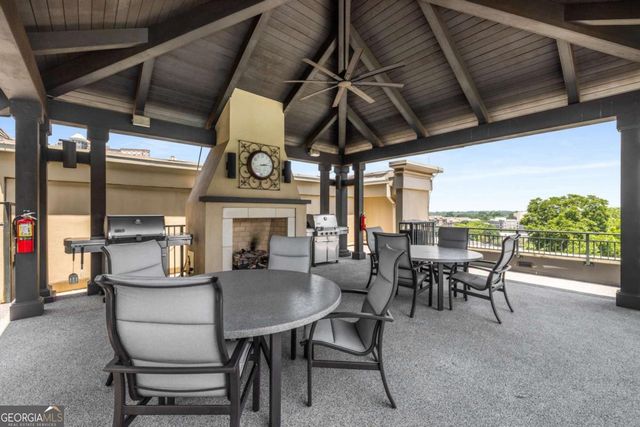 565 Peachtree Street NE 1206, Atlanta, GA 30308