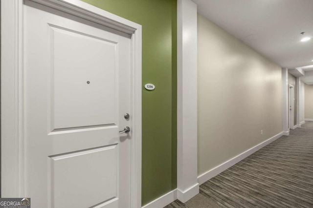 565 Peachtree Street NE 1206, Atlanta, GA 30308