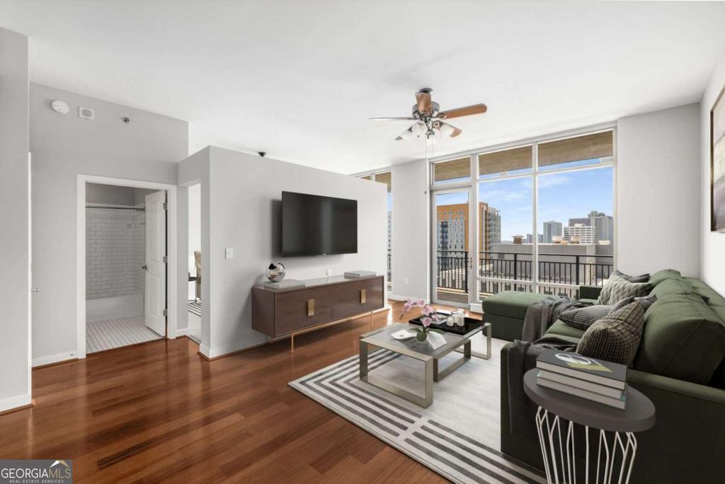 565 Peachtree Street NE 1206, Atlanta, GA 30308