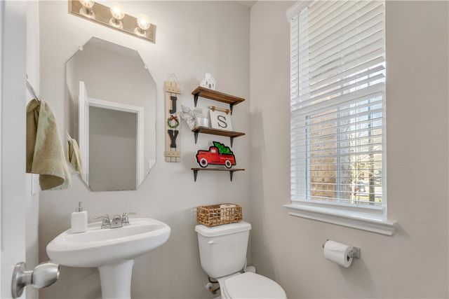 4708 Nopalitos Way Way, Bryan, TX 77807