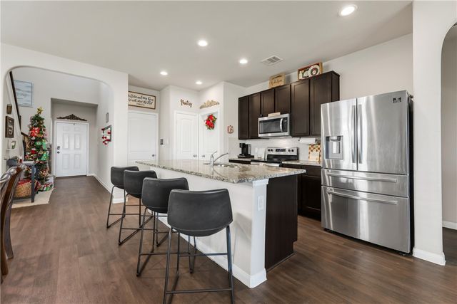 4708 Nopalitos Way Way, Bryan, TX 77807