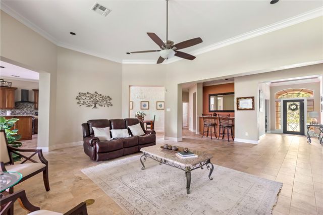 2015 Fairway Green Drive, Kingwood, TX 77339